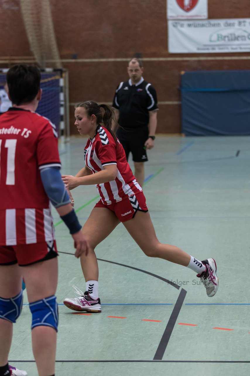 Bild 110 - Frauen Barmstedter TS - Buedelsdorfer TSV : Ergebnis: 26:12